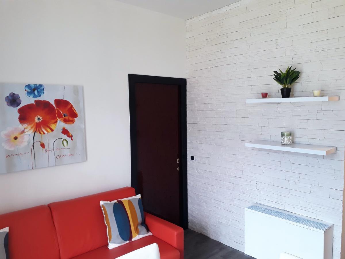 Campione Giulia Exclusive Lakefront Apartment By Gardadomusmea Campione del Garda Kültér fotó