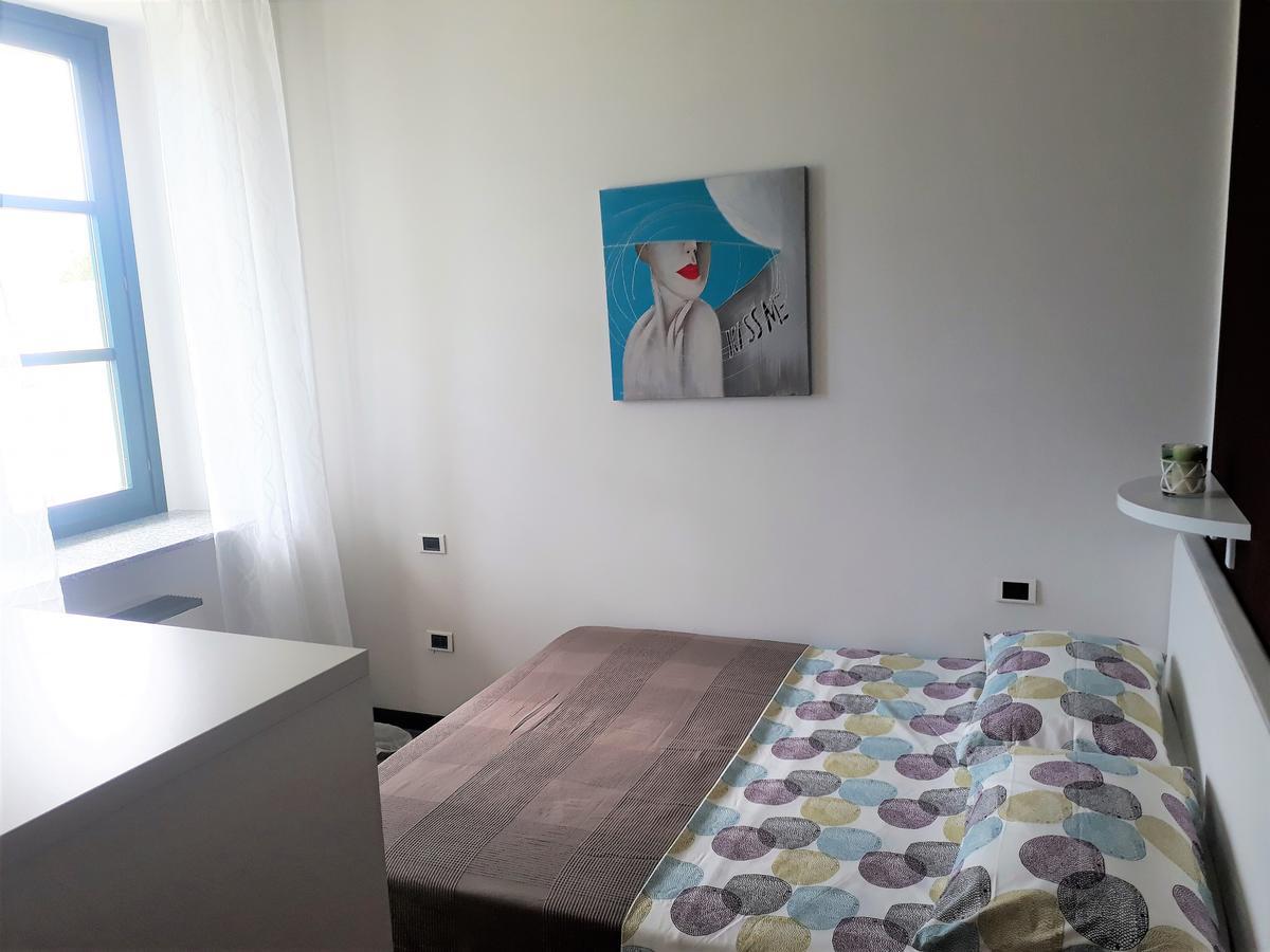 Campione Giulia Exclusive Lakefront Apartment By Gardadomusmea Campione del Garda Kültér fotó